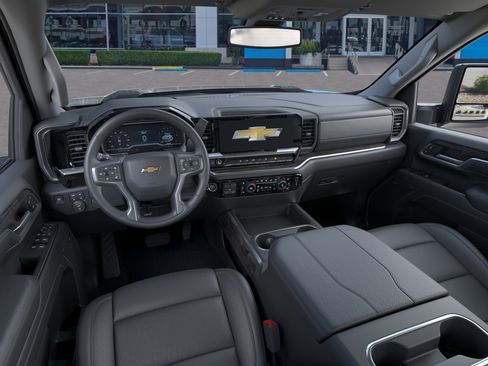 New 2026 Chevrolet Silverado 2500 LTZ w/ LTZ Convenience Package AWD/4WD image 15
