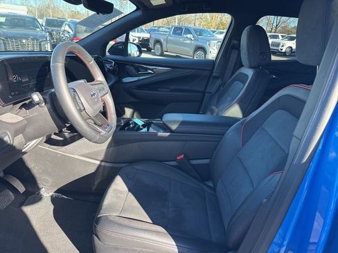 Used 2024 Chevrolet Blazer EV RS image 9