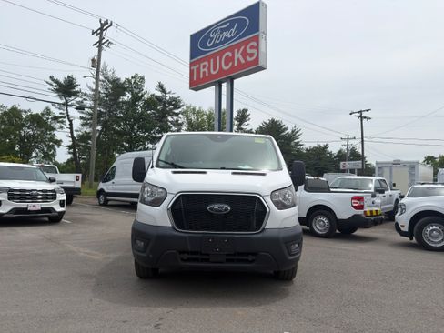 Certified 2024 Ford Transit 250 Low Roof w/ Exterior Upgrade Package RWD image 2