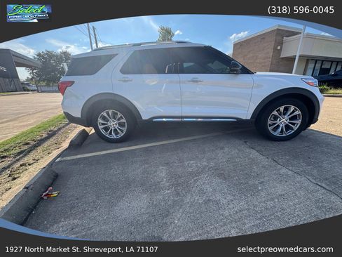 Used 2021 Ford Explorer Limited image 2