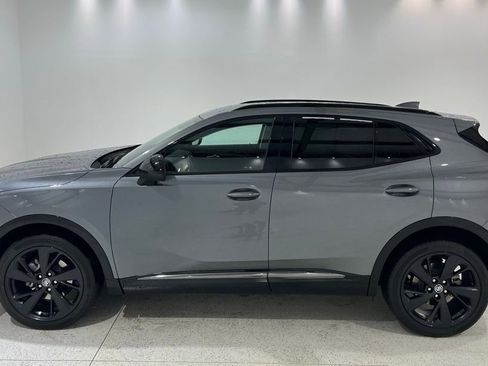 Used 2022 Buick Envision Essence w/ Sport Touring Package image 2