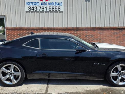 Used 2013 Chevrolet Camaro SS w/ RS Package RWD image 4