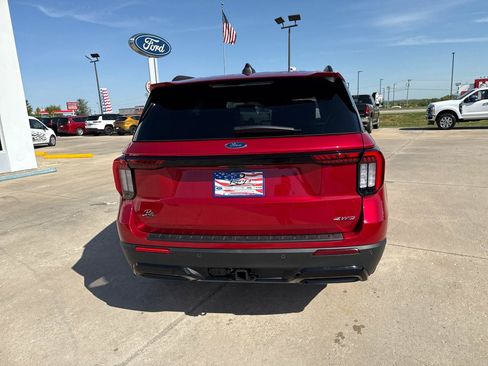 New 2026 Ford Explorer ST-Line AWD/4WD image 8