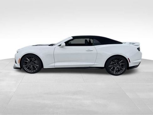 Used 2023 Chevrolet Camaro ZL1 RWD image 2