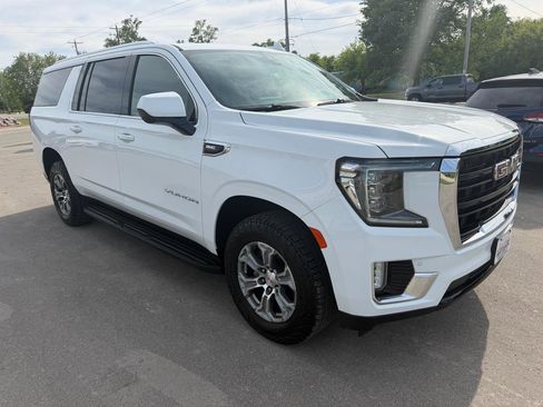 Used 2021 GMC Yukon XL SLE w/ Gmc Pro Safety Plus Package AWD/4WD image 11