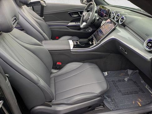 Certified 2025 Mercedes-Benz CLE 300 4MATIC Cabriolet image 21