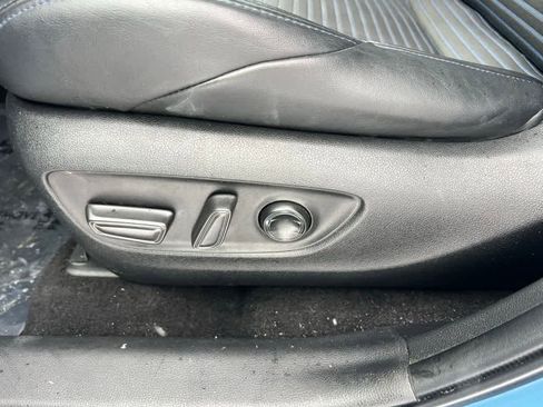 Used 2022 Toyota RAV4 XSE image 16