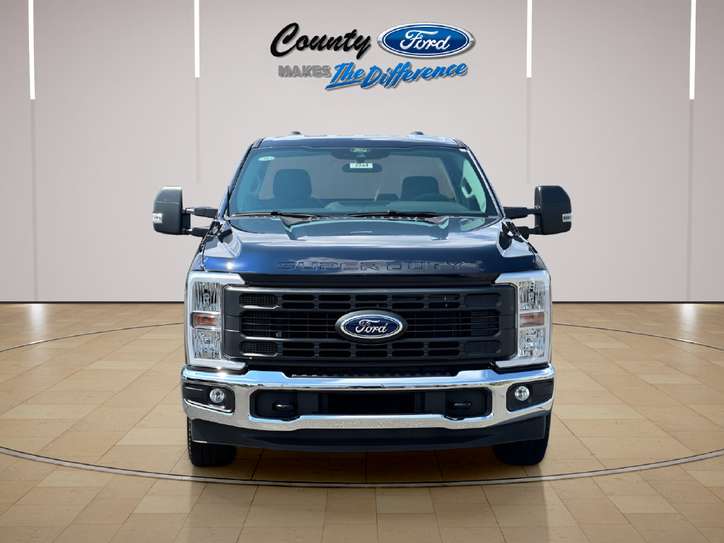 Used 2025 Ford F350 XL w/ 360-Degree Camera Package RWD image 11