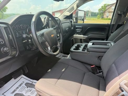 Used 2016 Chevrolet Silverado 2500 LT w/ LT Convenience Package AWD/4WD image 9