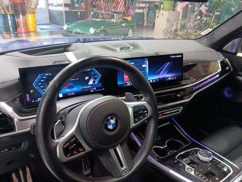 Used 2026 BMW X7 M60i AWD/4WD image 5