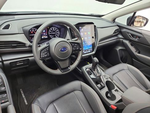 Used 2024 Subaru Crosstrek 2.5i Limited w/ Crosstrek Mirror Package AWD/4WD image 14