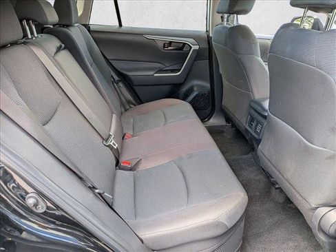 Used 2025 Toyota RAV4 LE AWD/4WD image 20