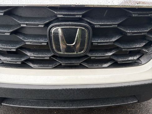 Used 2023 Honda Passport EX-L image 6