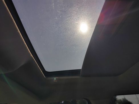 Used 2011 RAM 3500 Laramie Longhorn image 12