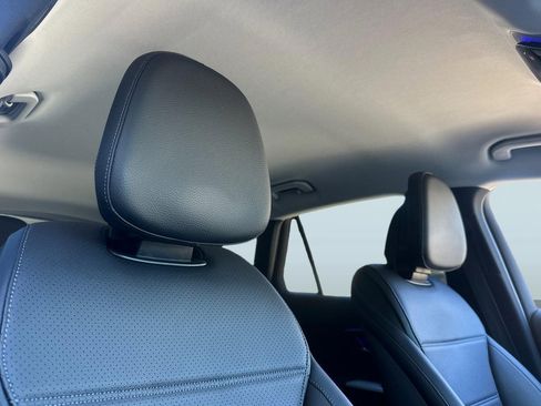 Used 2024 Mercedes-Benz GLC 300 4MATIC image 27