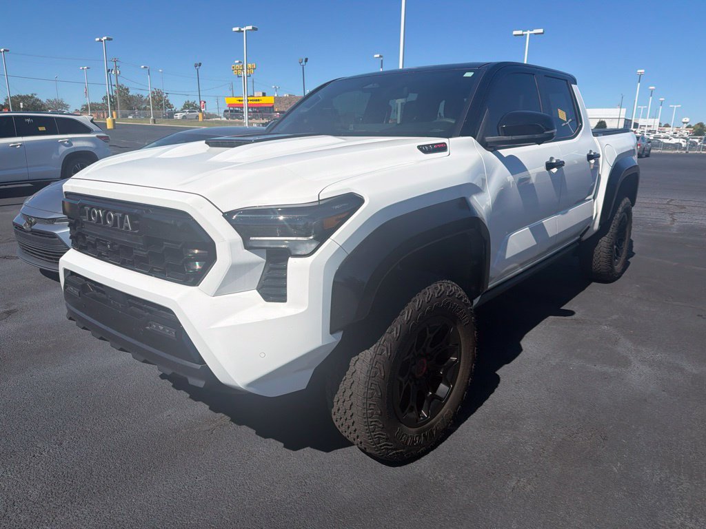 Used 2025 Toyota Tacoma TRD Pro AWD/4WD image 1
