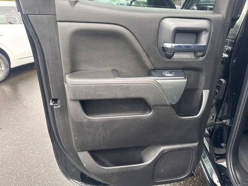 Used 2019 Chevrolet Silverado 1500 LT image 37