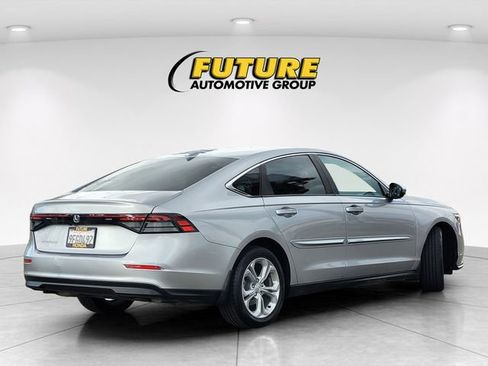 Used 2023 Honda Accord LX image 4