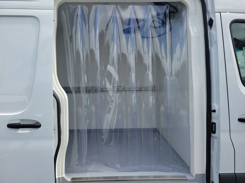 New 2025 Mercedes-Benz Sprinter 2500 image 15