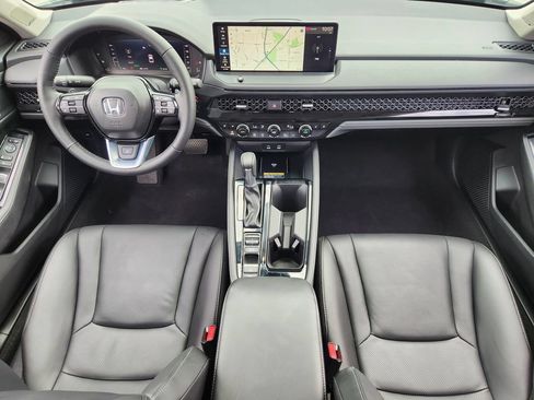 Used 2025 Honda Accord Touring image 20