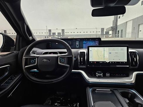 New 2025 Ford Expedition Max Platinum w/ Stealth Appearance Package image 12