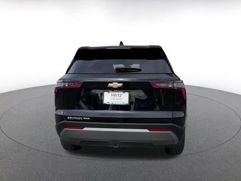 Used 2025 Chevrolet Equinox LT image 12