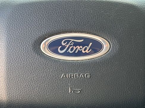 Used 2023 Ford Expedition XLT RWD image 17