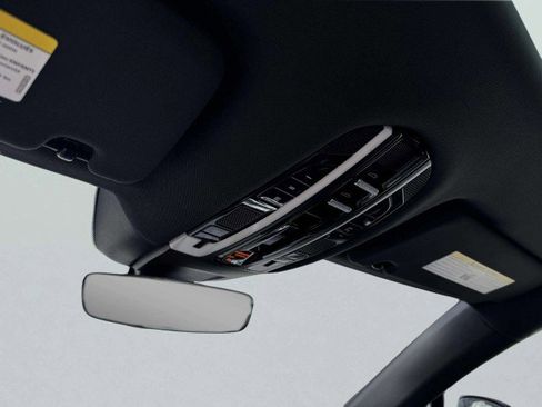 Used 2020 Porsche Panamera 4 image 47