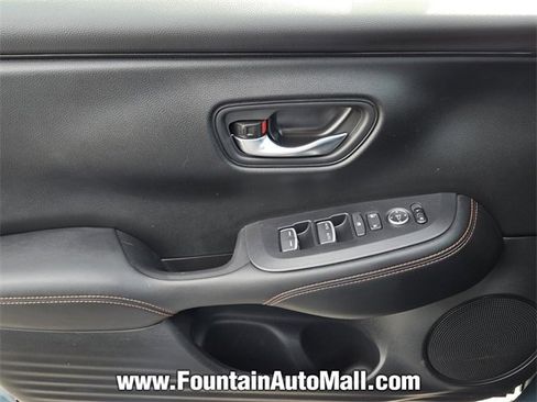 Used 2024 Honda HR-V Sport image 17