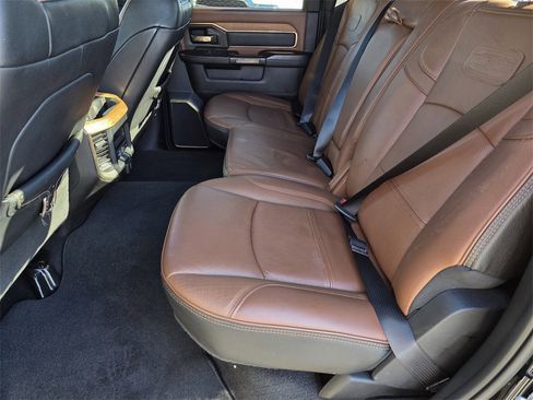 Used 2023 RAM 2500 Limited image 18