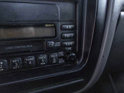 Used 2003 Toyota Tacoma 2WD Regular Cab image 43