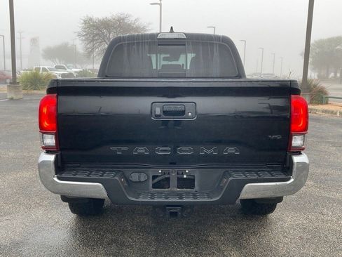 Used 2022 Toyota Tacoma SR5 image 5