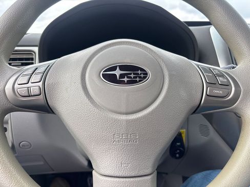 Used 2010 Subaru Forester 2.5X Premium image 14