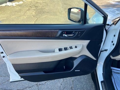 Used 2015 Subaru Outback 2.5i Limited image 20