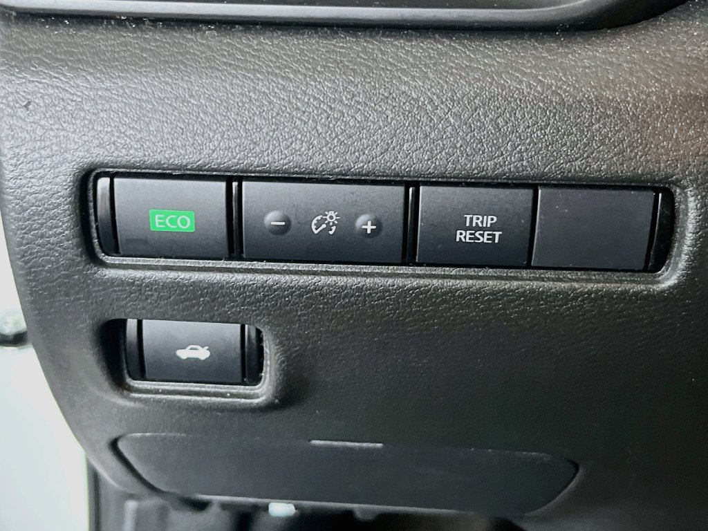 Used 2024 Nissan Sentra S w/ Trunk Package FWD image 10
