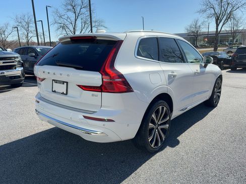Used 2023 Volvo XC60 B5 Ultimate w/ Protection Package Premier image 8
