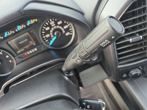 Used 2020 Ford F150 XLT w/ Equipment Group 302A Luxury image 28