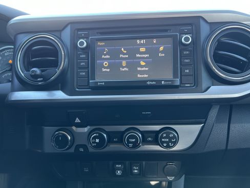 Used 2019 Toyota Tacoma SR5 image 7