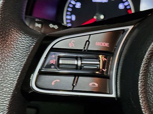 Used 2021 Kia Forte LXS FWD image 34