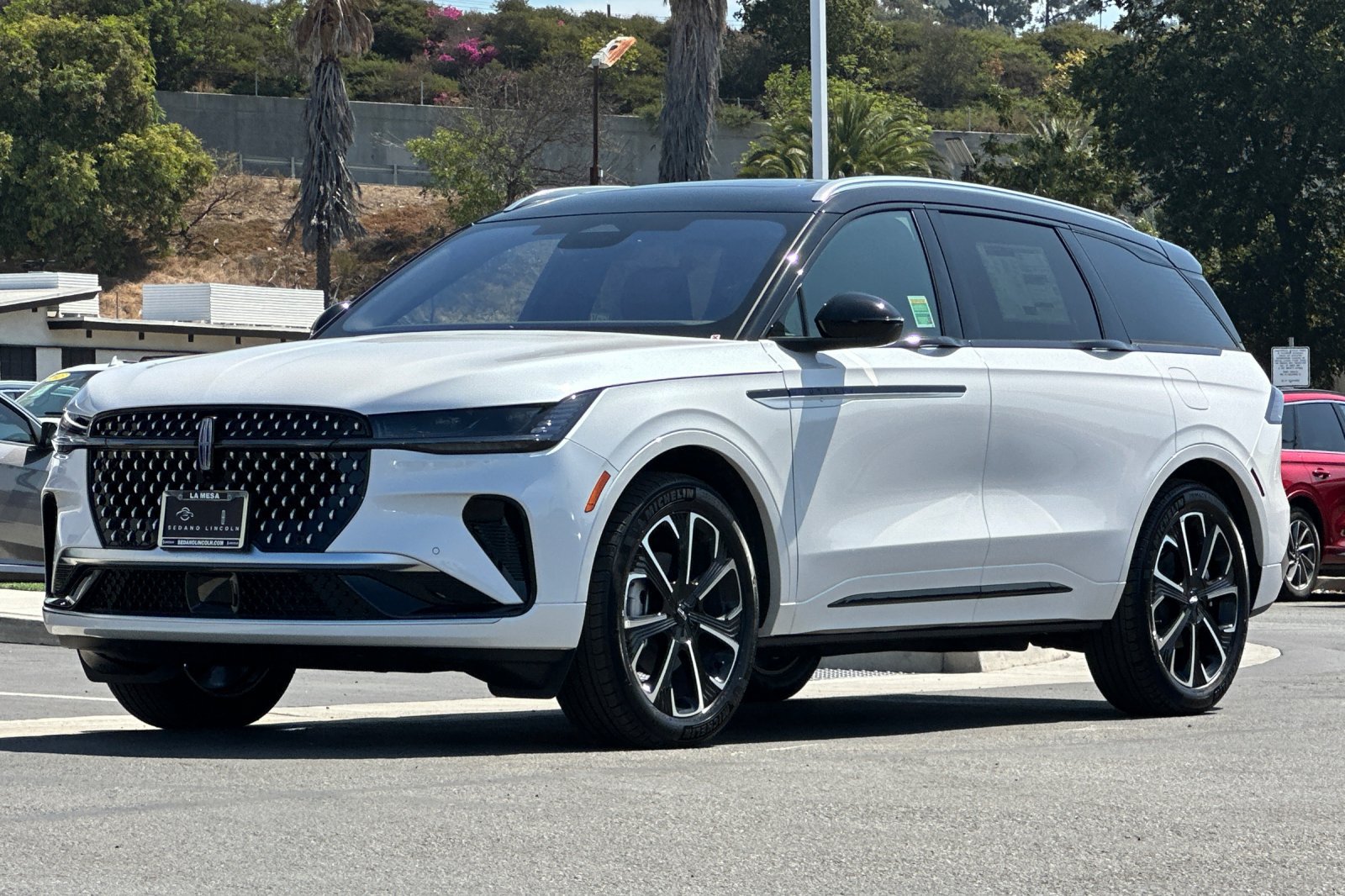 New 2026 Lincoln Nautilus Reserve AWD/4WD image 7