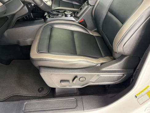Certified 2025 Ford Bronco Outer Banks AWD/4WD image 14