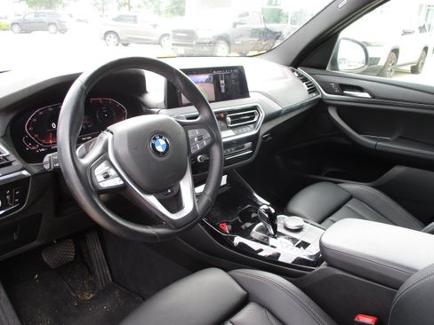 Used 2024 BMW X3 xDrive30i AWD/4WD image 9