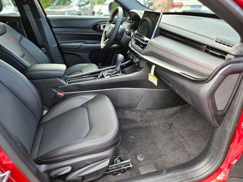 New 2026 Jeep Compass Trailhawk w/ Sun, Sound & Navigation Group image 11