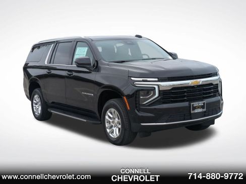 New 2026 Chevrolet Suburban LS AWD/4WD image 3