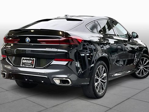 Used 2025 BMW X6 xDrive40i image 12