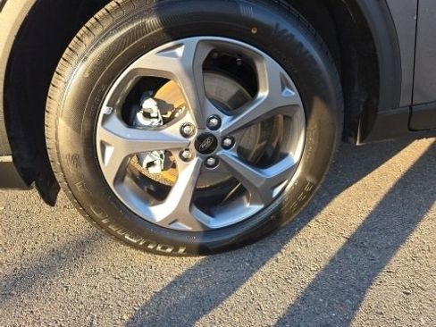 Used 2025 Ford Escape ST-Line image 7