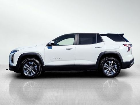 Used 2026 Chevrolet Equinox LT image 8