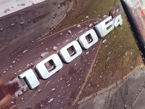 New 2025 Cadillac Escalade IQ Luxury 2 w/ LPO, Radiant Package image 7