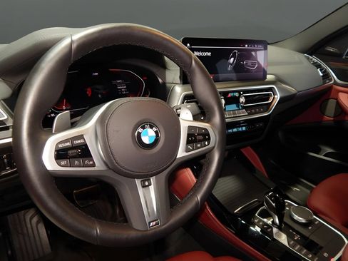 Used 2024 BMW X4 xDrive30i AWD/4WD image 16