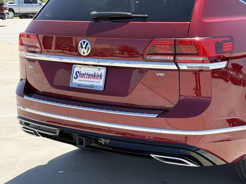 Used 2019 Volkswagen Atlas SEL R-Line FWD image 6